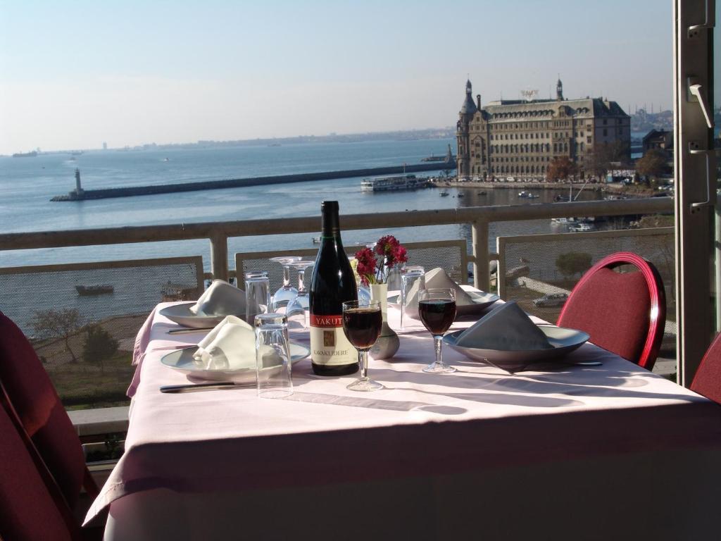 Kadikoey Rihtim Hotel Provincia di Provincia di Istanbul Esterno foto
